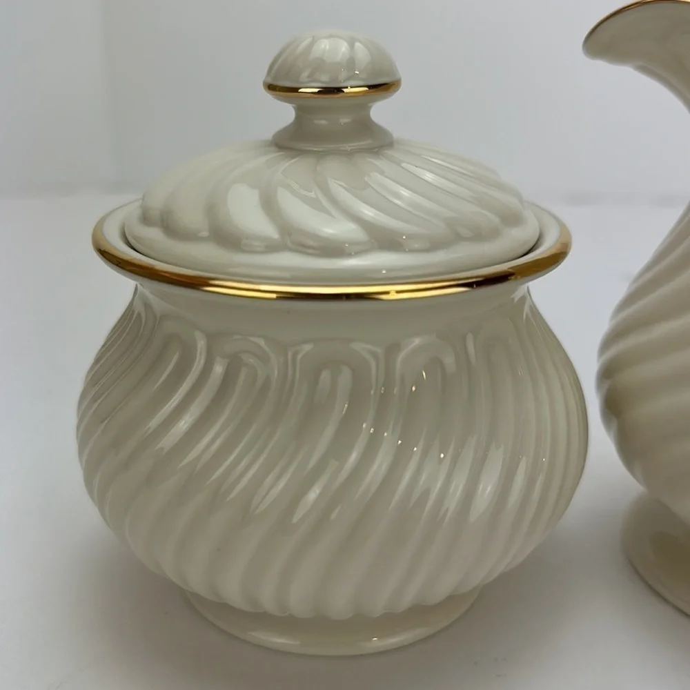 Lenox House Warming Collection Sugar Bowl With Lid‎ and Creamer Set Ivory…